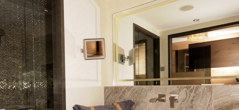 STOCK resort: Eiskristall comfort double room image #2
