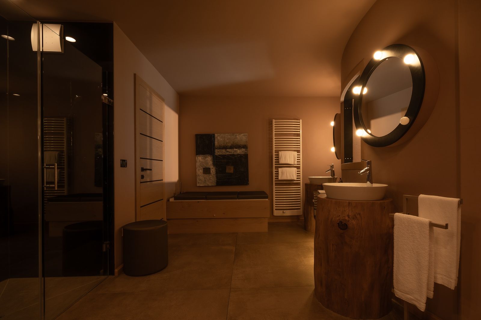 Große Suite Relax mit viel Platz und komfortablem Wohnbereich
