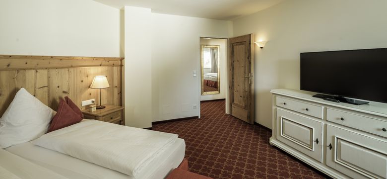 Wellnesshotel Ebner's Waldhof am See: Ansitz Suite  image #2