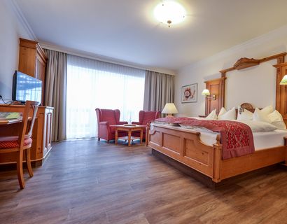 Traumhotel Alpina: Double room 30m² "Basic"