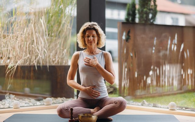 Angebotsdetails Yoga & Bewusstsein image 1 - Rosenalp Gesundheitsresort & SPA