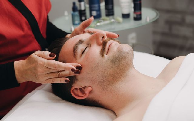 CLARINS MEN - CHECK-UP CLASSIC - Rosenalp Gesundheitsresort & SPA