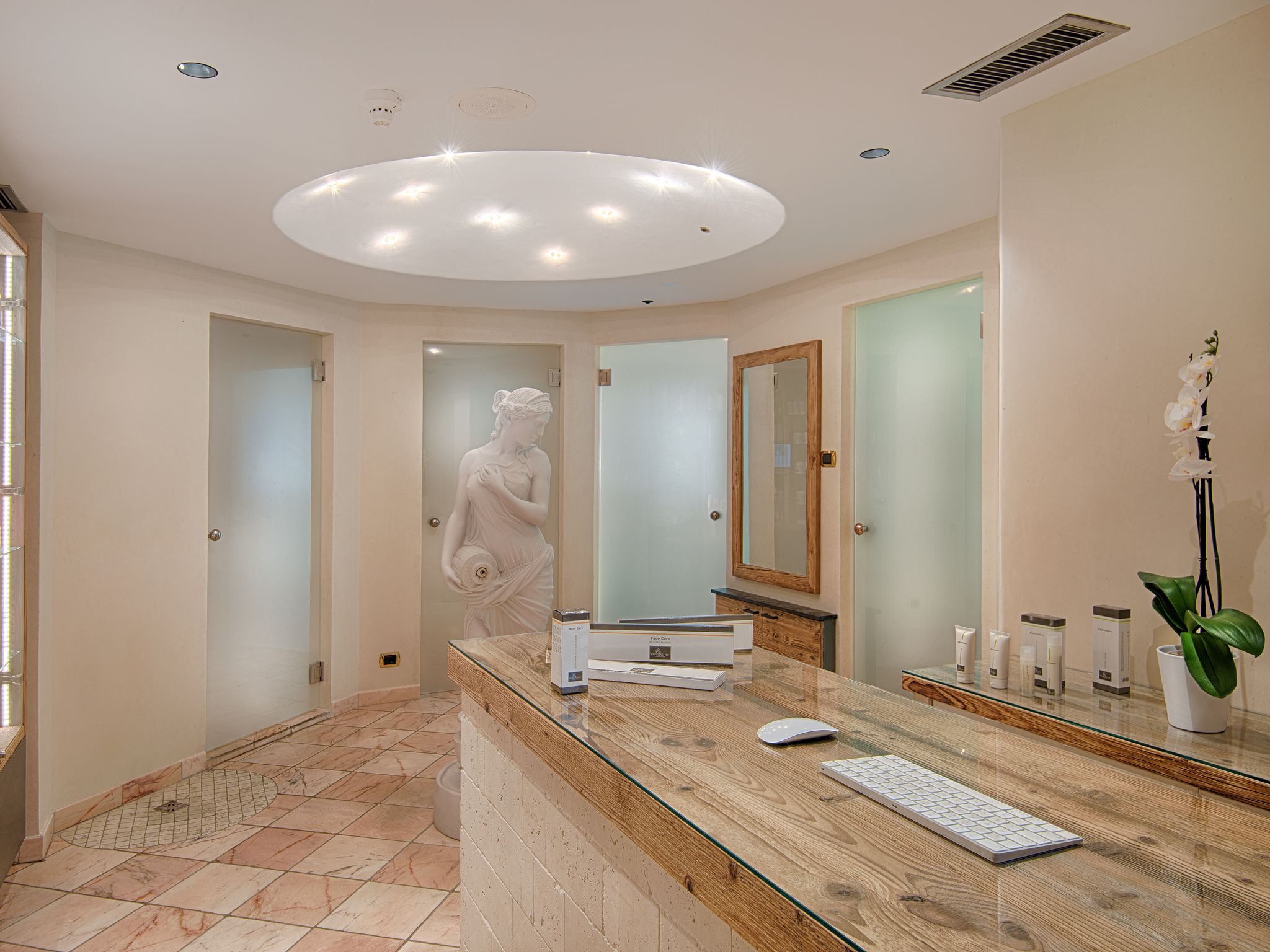 Unser Hotel Alpin Royal In Sudtirol