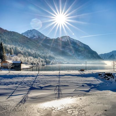 Angebot: Natur-Pur-Luxussuite und Panoramaluxussuite über Silvester frei geworden - Der ganz besondere Luxus zum Jahresausklang - Das Karwendel - Ihr Wellness Zuhause am Achensee