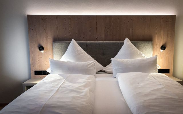 Doppelzimmer „Wiesenhütte“ image 3 - Wellnesshotel Sonnenhalde