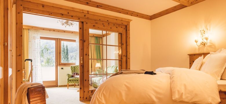 Luxury Hideaway & Spa Retreat Alpenpalace: Suite Residence image #1