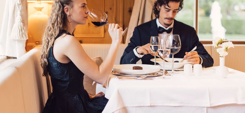 Luxury Hideaway & Spa Retreat Alpenpalace: Gourmet, Genuss & Wein