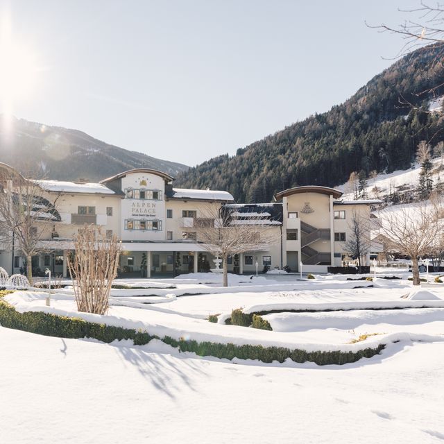 Luxury Hideaway & Spa Retreat Alpenpalace in St. Johann im Ahrntal, Trentino-Südtirol, Italien