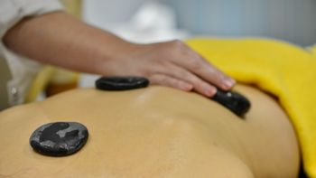 HOT STONE MASSAGE (90 Min.)