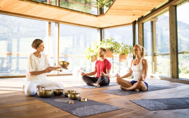 SEIN YOGA - PRIVATE COACHING MIT ANGELIKA - Andreus Resorts