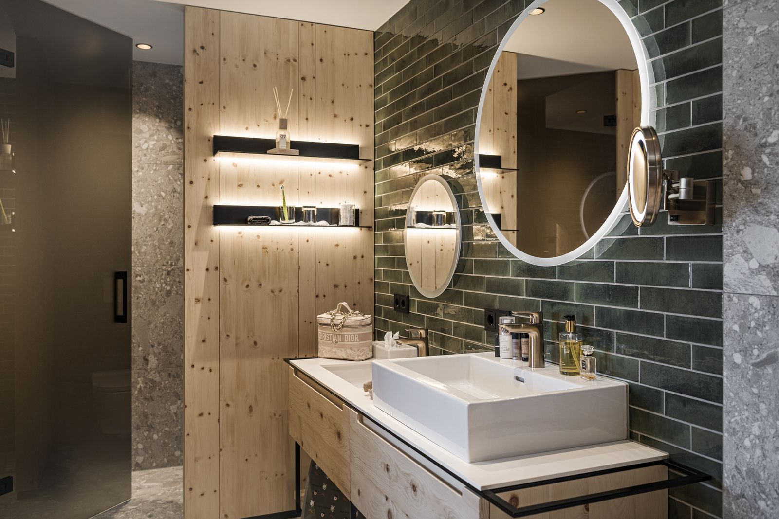 „79er“ Zirben FamilySuite Panorama image 7 - Mia Alpina