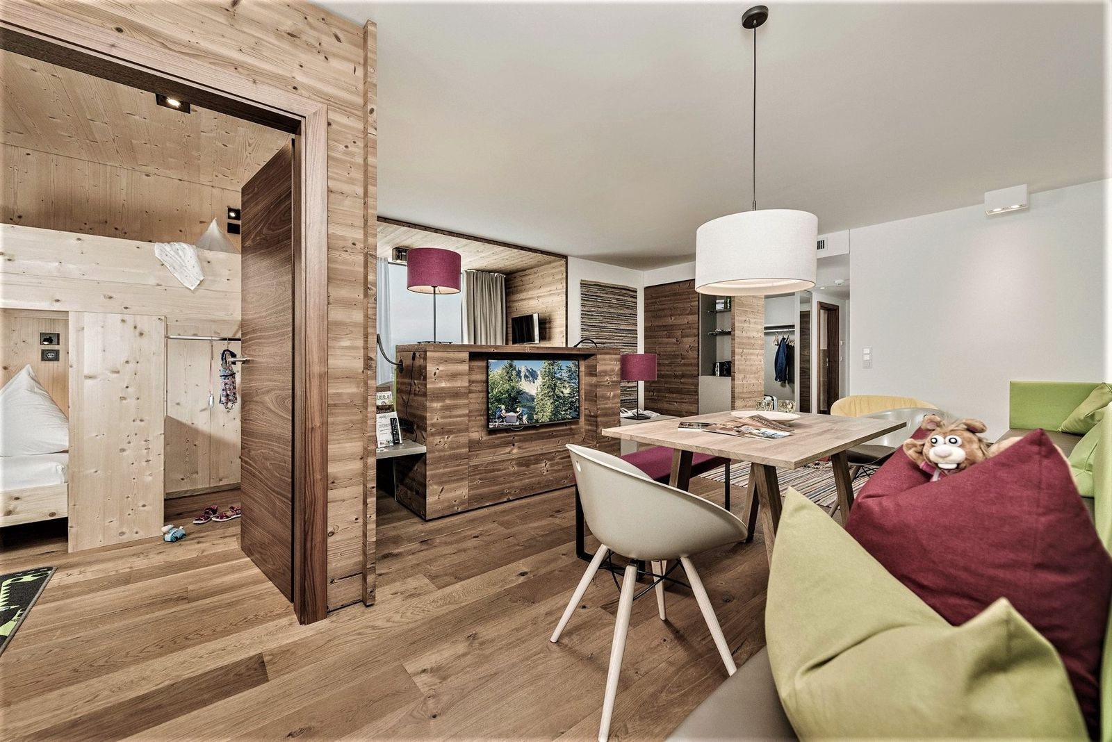 „105er“ FamilySuite image 1 - Mia Alpina