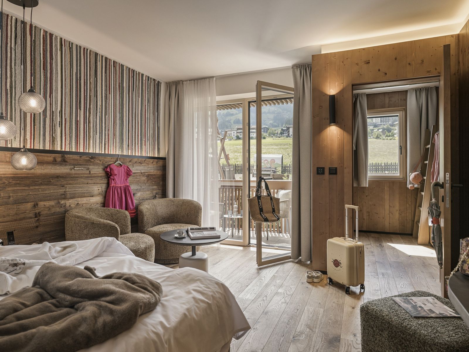 Family Suite "40m²" image 2 - Mia Alpina