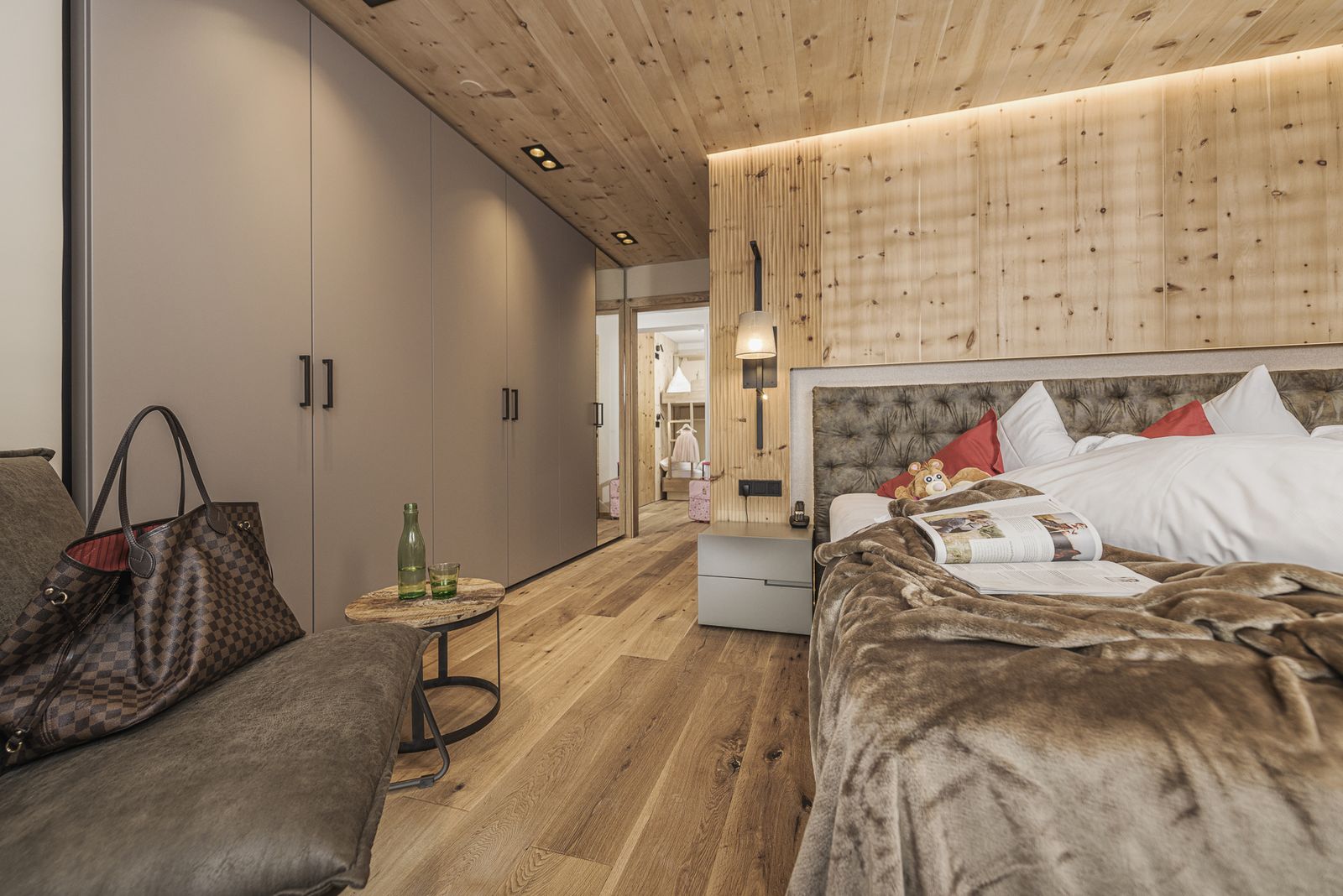 „59er" Zirben FamilySuite  image 1 - Mia Alpina