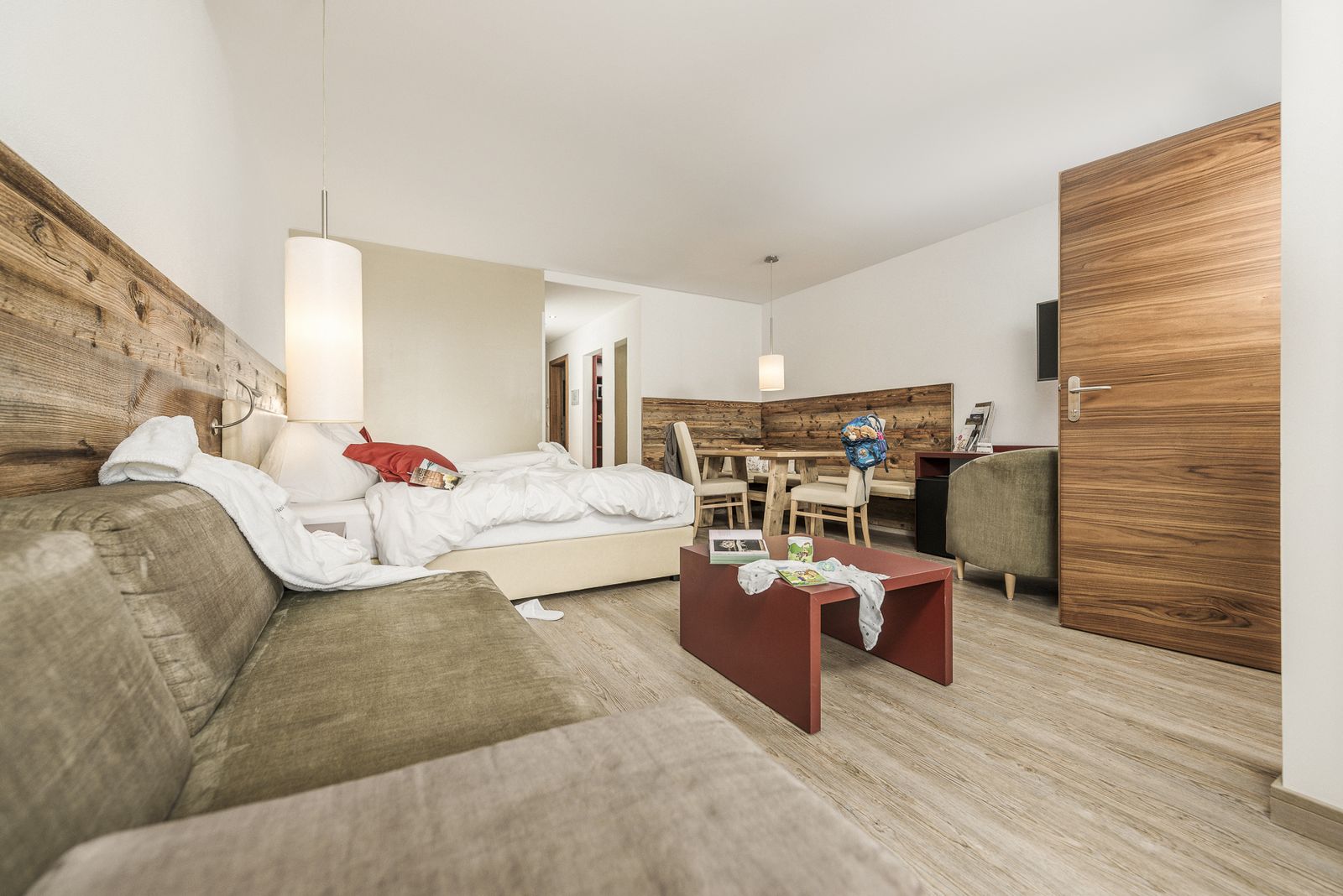 „45er" FamilySuite image 1 - Mia Alpina