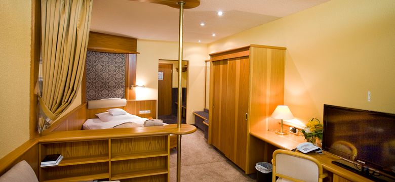 Nationalpark-Hotel Schliffkopf: Einzelzimmer Brandenkopf image #4