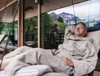 Top Angebot: Ayurveda-Auszeit für den Mann - Das Naturhotel Chesa Valisa****s