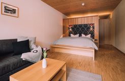 BIO HOTEL Naturhotel Chesa Valisa Zimmer Superior Bett Sofa (5/11) - Das Naturhotel Chesa Valisa****s