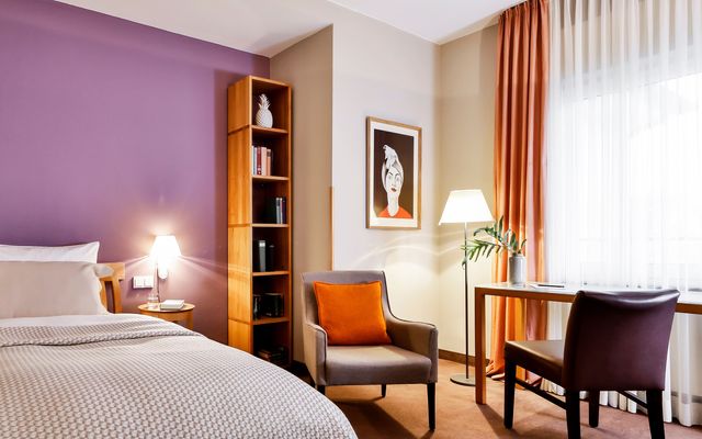 Classic single-room image 1 - Hotel Villa Orange