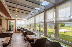 BIO HOTEL Eggensberger: Restaurant "Seinerzeit" - Biohotel Eggensberger, Füssen - Hopfen am See, Allgäu, Bayern, Deutschland