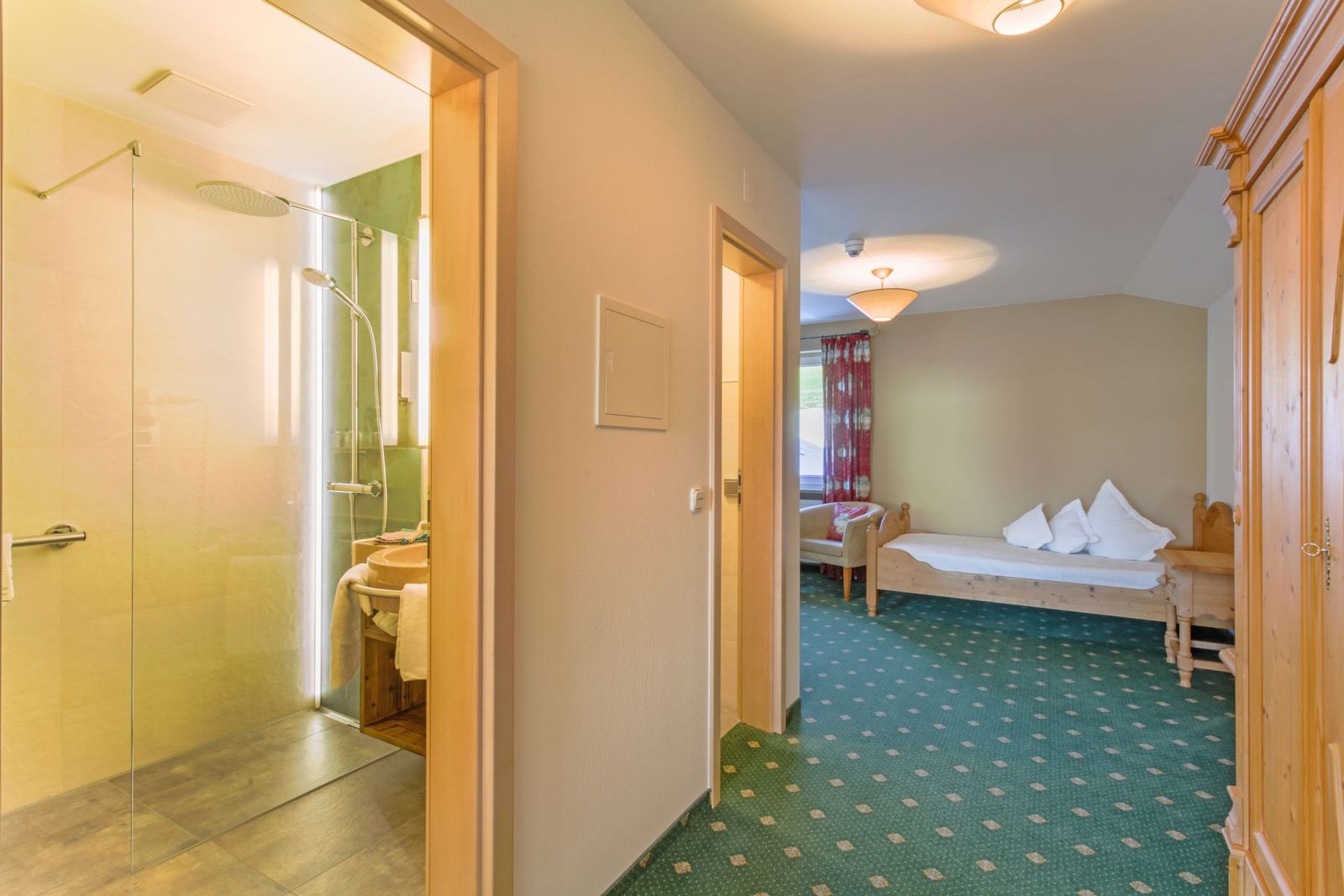 PLUS Double Room "Elisabeth" **** image 4 - Biohotel Eggensberger