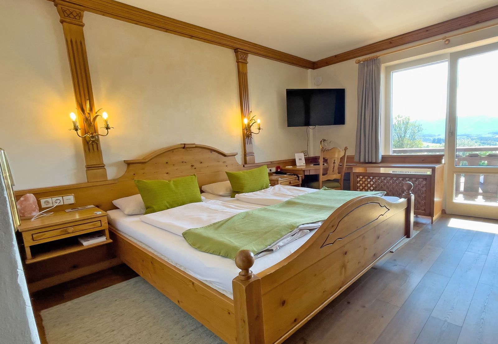 PLUS Single Room "Organic Equilibrium"  image 1 - Biohotel Eggensberger