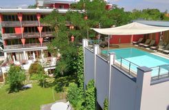 Bio-Thermalhotel Falkenhof: Außenansicht  - Bio-Thermalhotel Falkenhof, Bad Füssing, Bayern, Deutschland