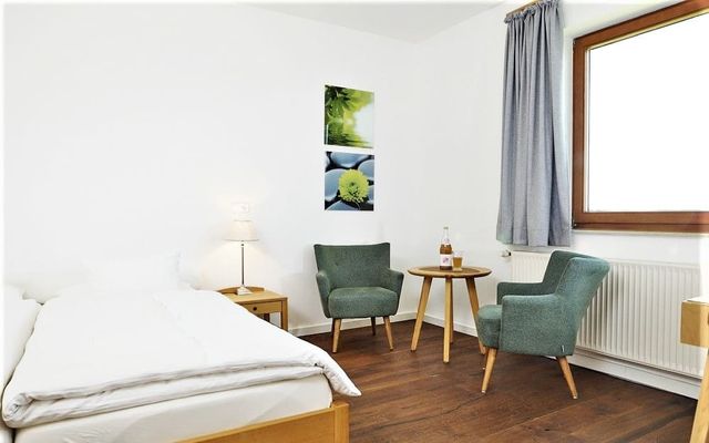 Accommodation Room/Apartment/Chalet: Double Room for Single Use