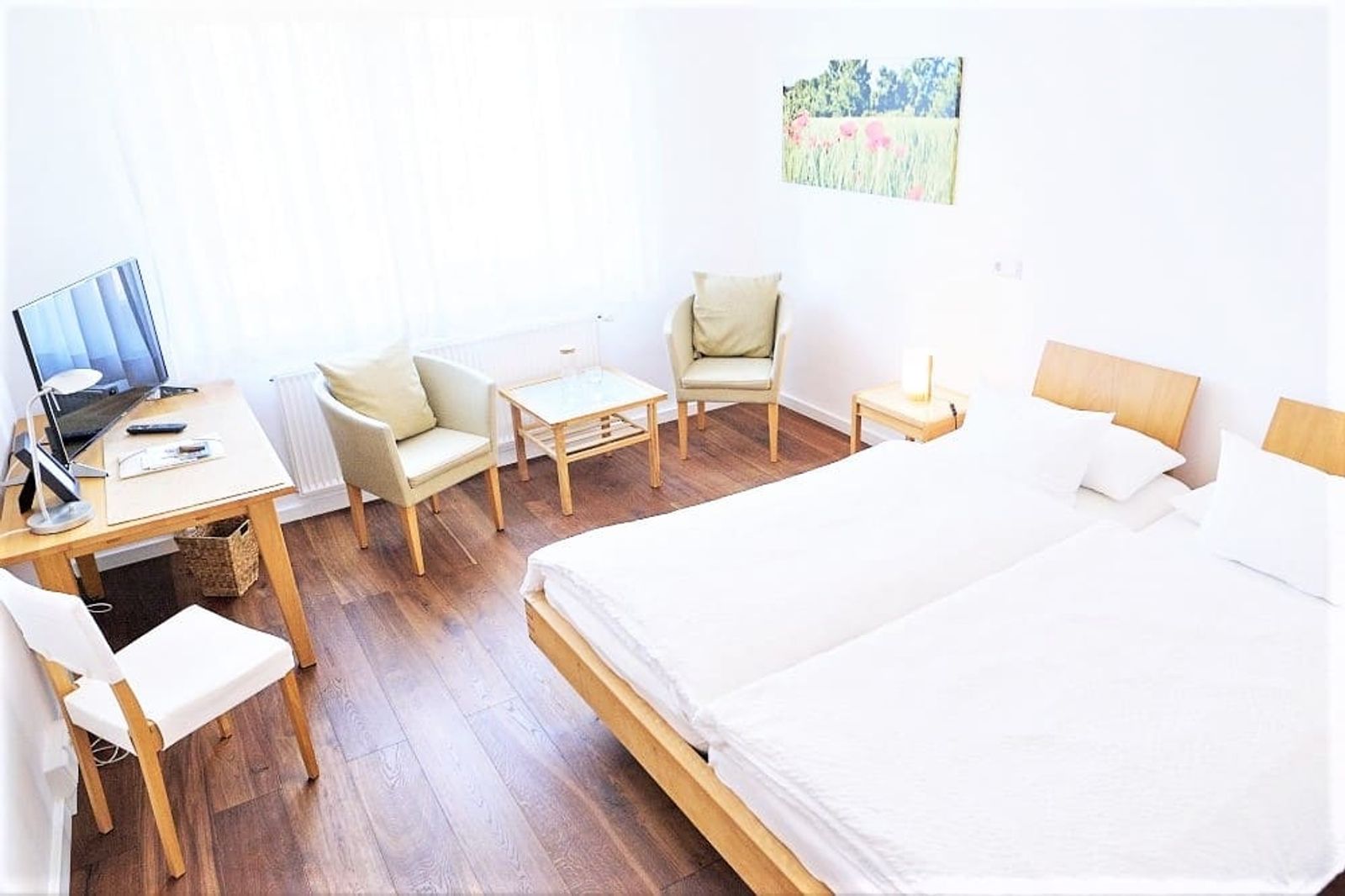 Doppelzimmer Klassik image 2 - BioWeingut & Landhotel Gänz