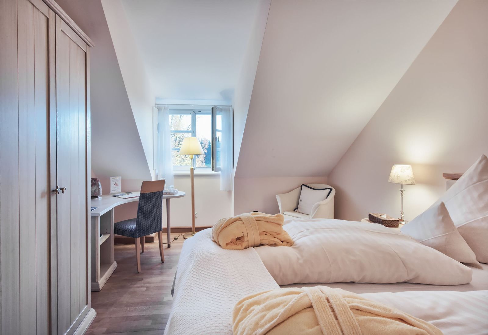 Biohotel Oberambach Naturgesund Zimmer