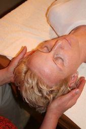 Naturkosmetik für Gesicht und Dékolleté 60 Minuten