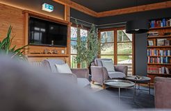 Biohotel moor&mehr: Unser neu renovierter Wintergarten lädt zum Verweilen ein - moor&mehr Bio-Kurhotel, Bad Kohlgrub, Alpenvorland, Bayern, Deutschland