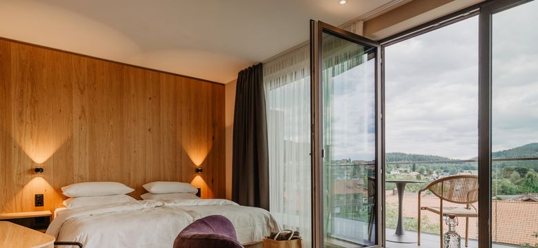 Wellness- & Aktivhotel Bodenmaiser Hof: Doppelzimmer Hof.Glück image #1