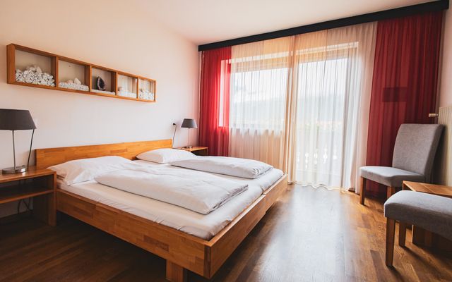 Unterkunft Zimmer/Appartement/Chalet: Bio-Doppelzimmer mit Balkon