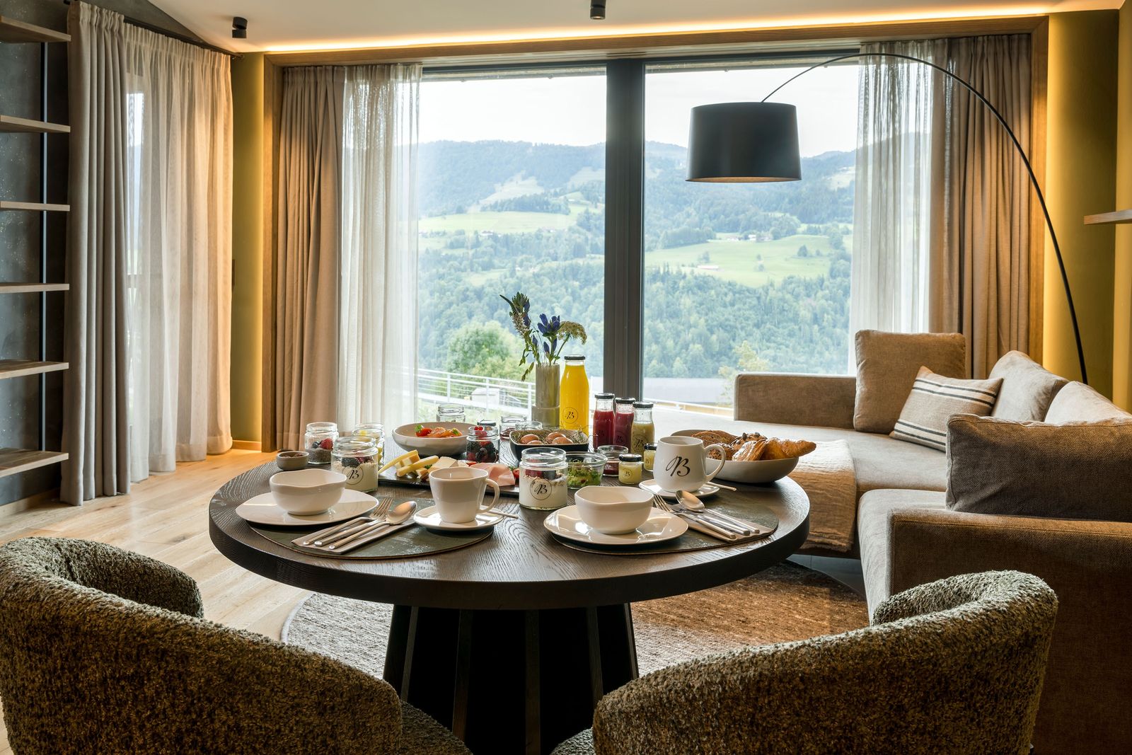 BERG SUITE mit Balkon - Bergkristall - Mein Resort im Allgäu