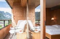 Biohotel Schwanen: Ausblick Zimmer - Biohotel Schwanen, Bizau, Vorarlberg, Österreich