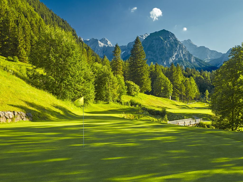 Golf Unlimited So–Do inklusive Premium Gästekarte