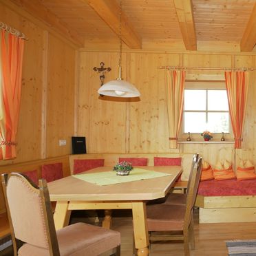 Kueche1, Kogelalm, Hainzenberg, Tirol, Tirol, Österreich