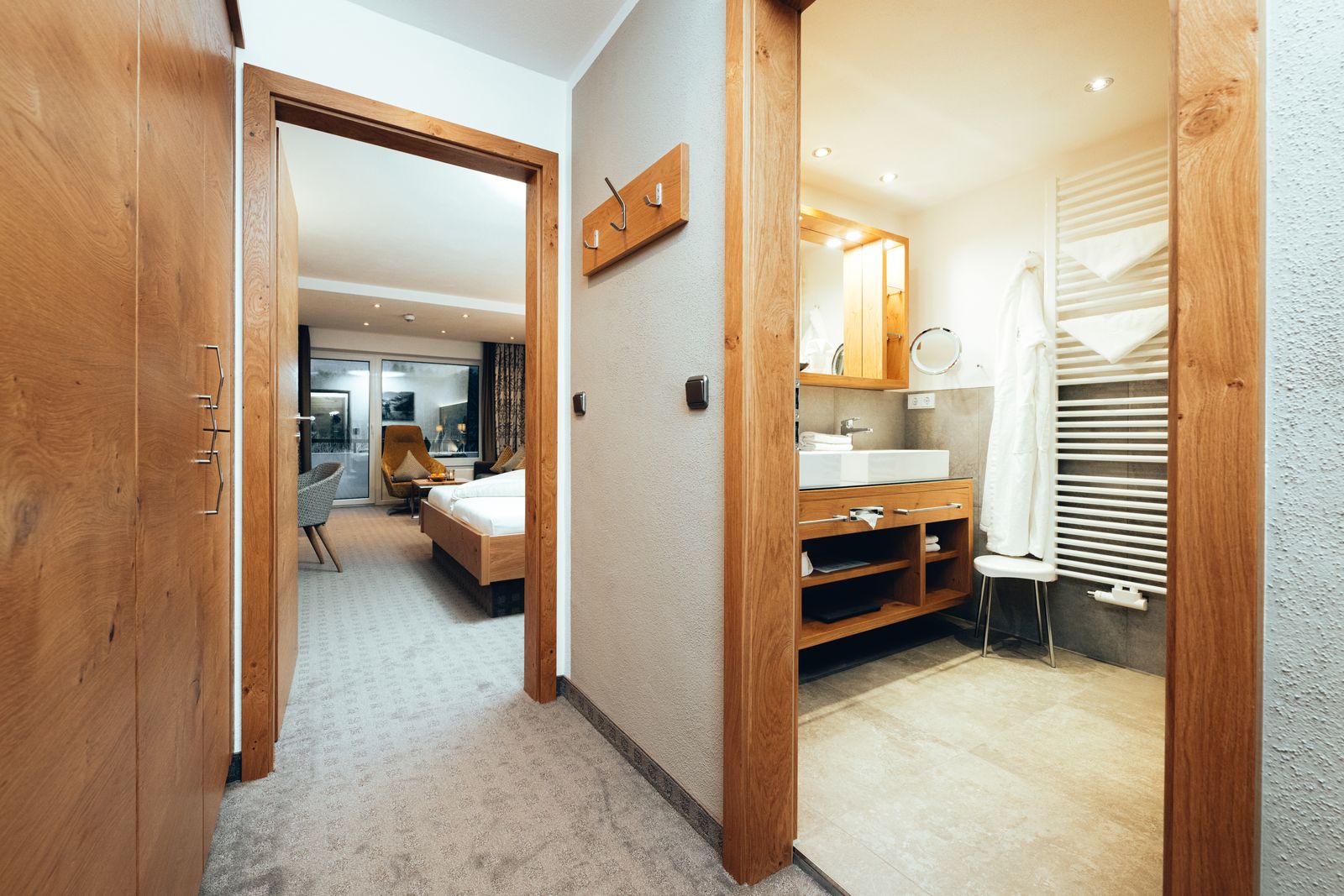 Double room de Luxe 36 sqm image 7 - Parkhotel Burgmühle