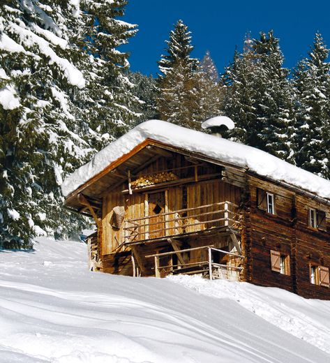 Chalets in the middle of the ski area