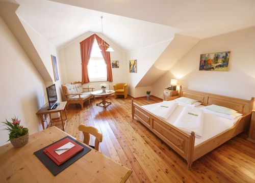 Family room 7 (1/1) - Il Plonner – Der Dorfgasthof und Bio Hotel