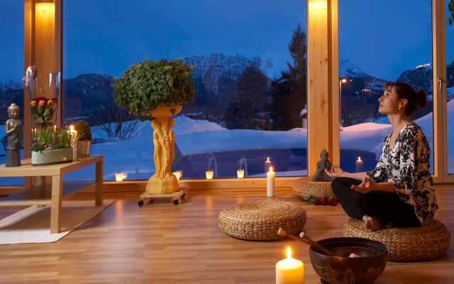 Midweek: So-Mi/Do 5/19