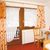 Landhauszimmer mit Balkon