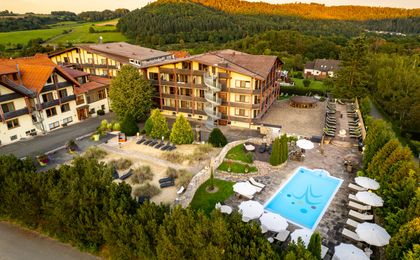 Wellnesshotel Freund - Hotel view