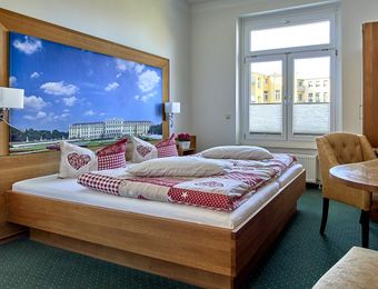  Doppelzimmer Komfort Bahnseite - Biohotel Amadeus