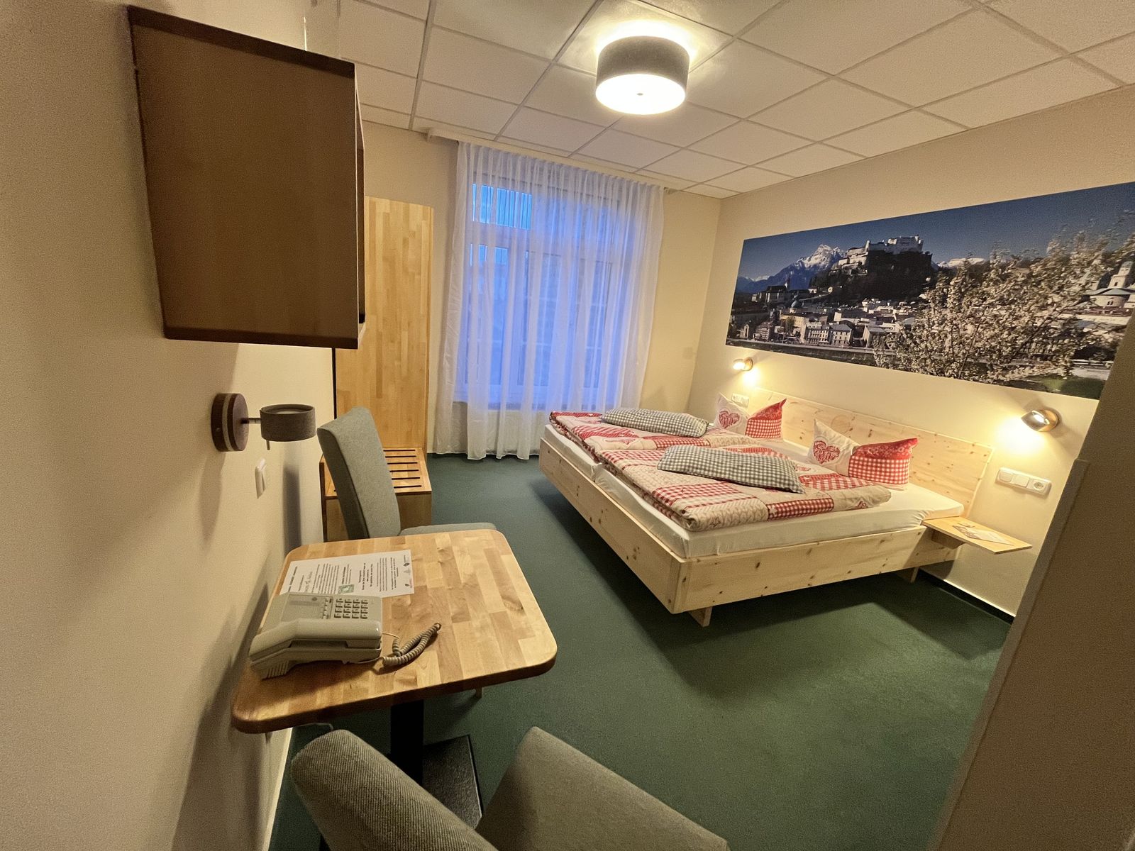 Doppelzimmer Komfort Hofseite image 2 - Biohotel Amadeus