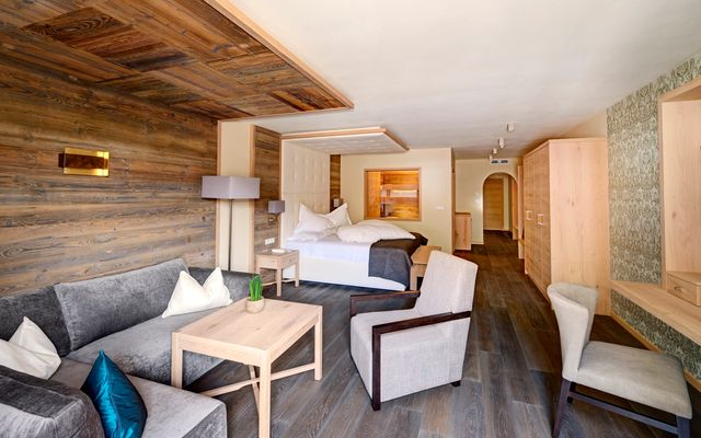 Doppelzimmer Ortler image 3 - Quellenhof Luxury Resort Passeier