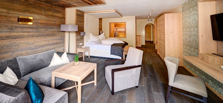 Quellenhof Luxury Resort Passeier: Doppelzimmer Ortler image #3