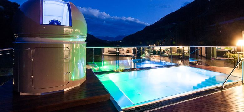 Quellenhof Luxury Resort Passeier: Sky-Chalet mit Sternwarte image #2