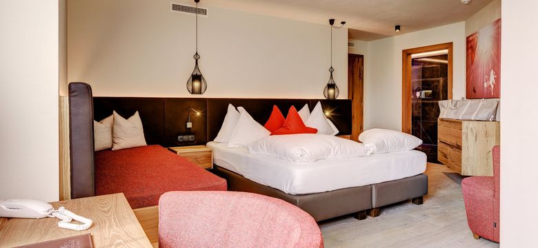 Quellenhof Luxury Resort Passeier: Panorama-Chalet image #7